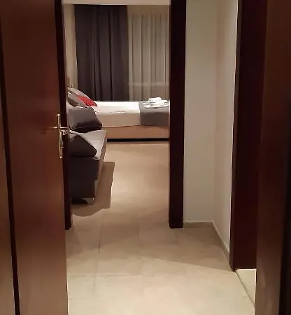 Apartamento Miramar Palace - Planeta 614 *