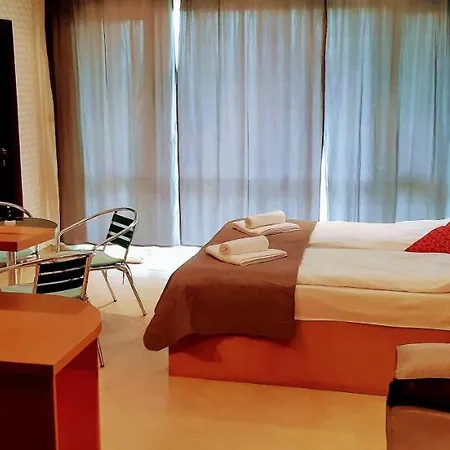 Apartamento Miramar Palace - Planeta 614